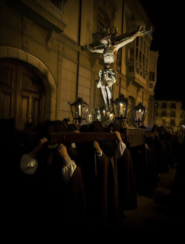 Cristo del Amparo - Capas Pardas - Junta Pro Semana Santa de Zamora
