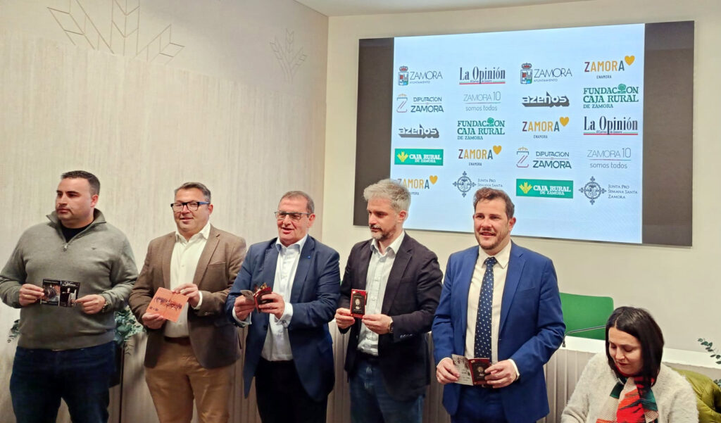 Caja Rural Zamora y Junta Pro Semana Santa de Zamora editan 30.000 itinerarios 